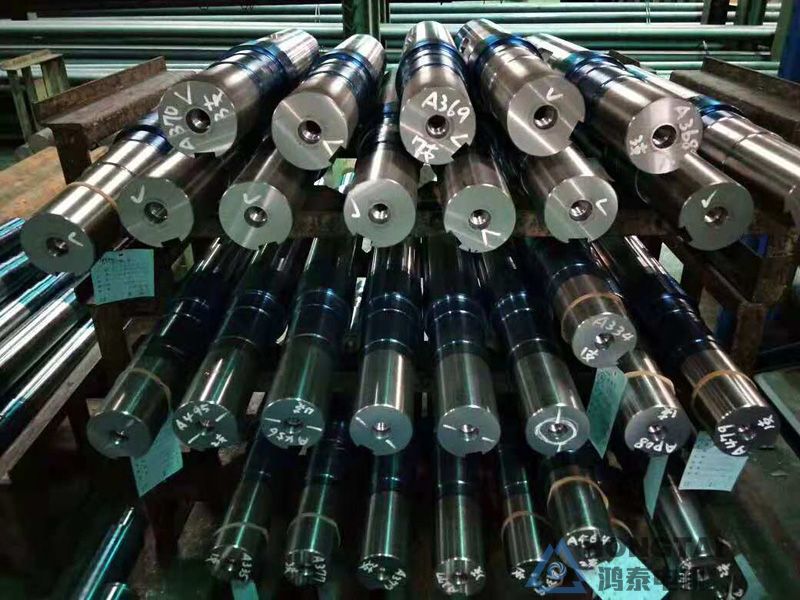 YE3-225M-4电机轴伸两端打孔、特殊法兰